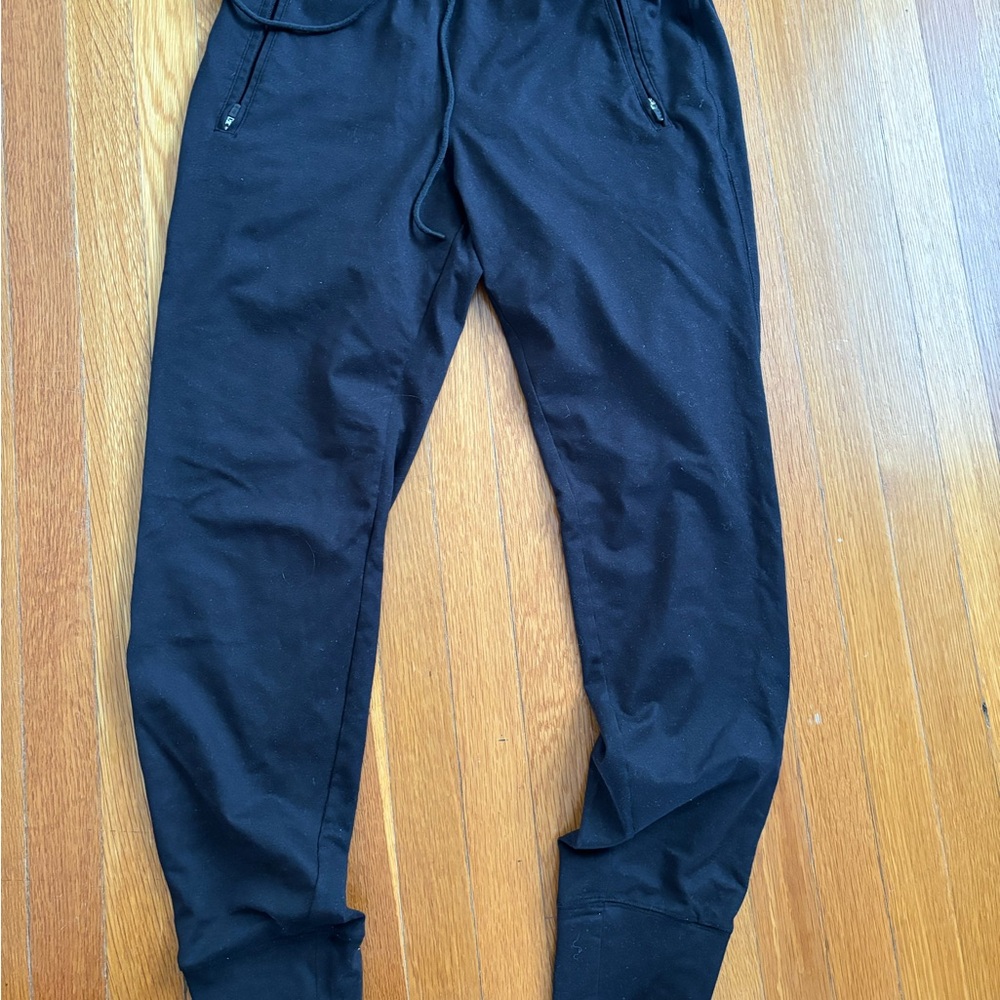 Abercrombie & Fitch black jogger size xs